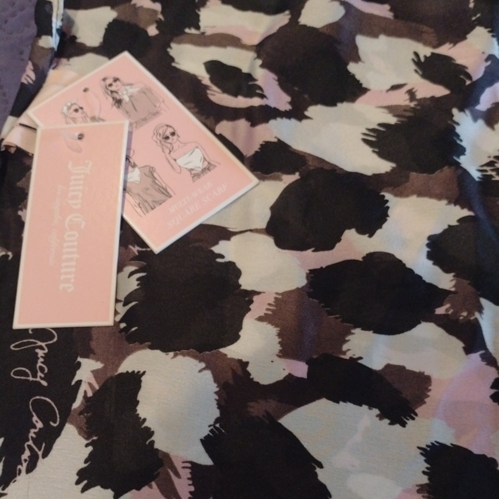 Jessica Simpson, Juicy Couture And Tessago Scarves  3 For Sale